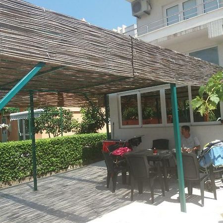 Mona&Mike Apartments 蒂瓦特 外观 照片