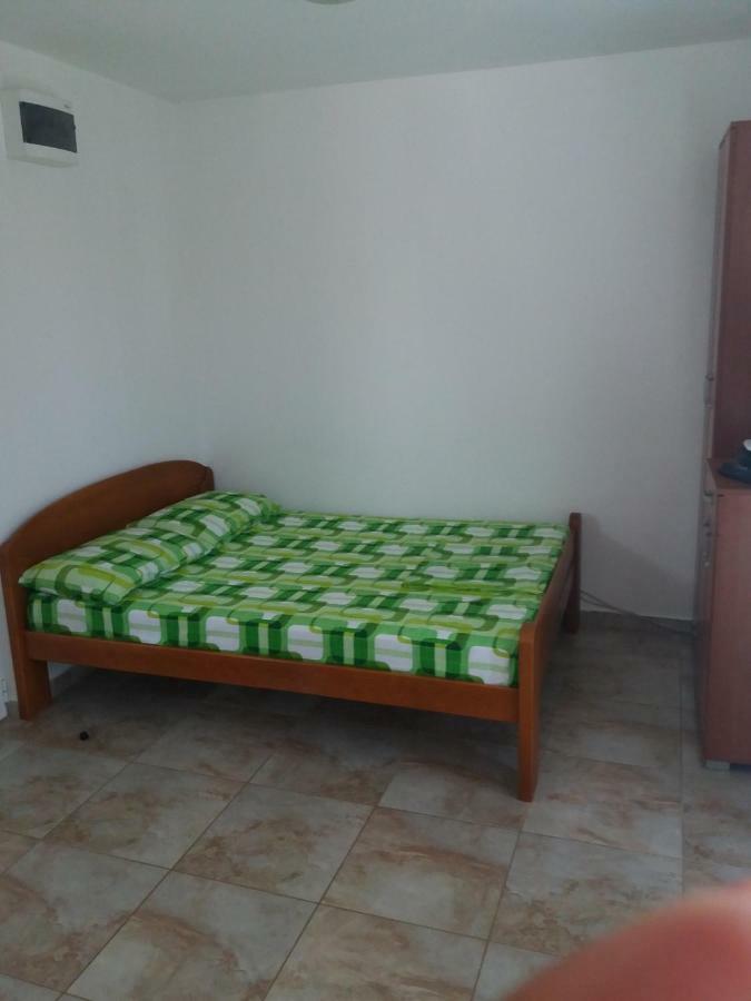 Mona&Mike Apartments 蒂瓦特 外观 照片
